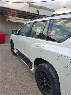 تويوتا لاندكروزر برادو